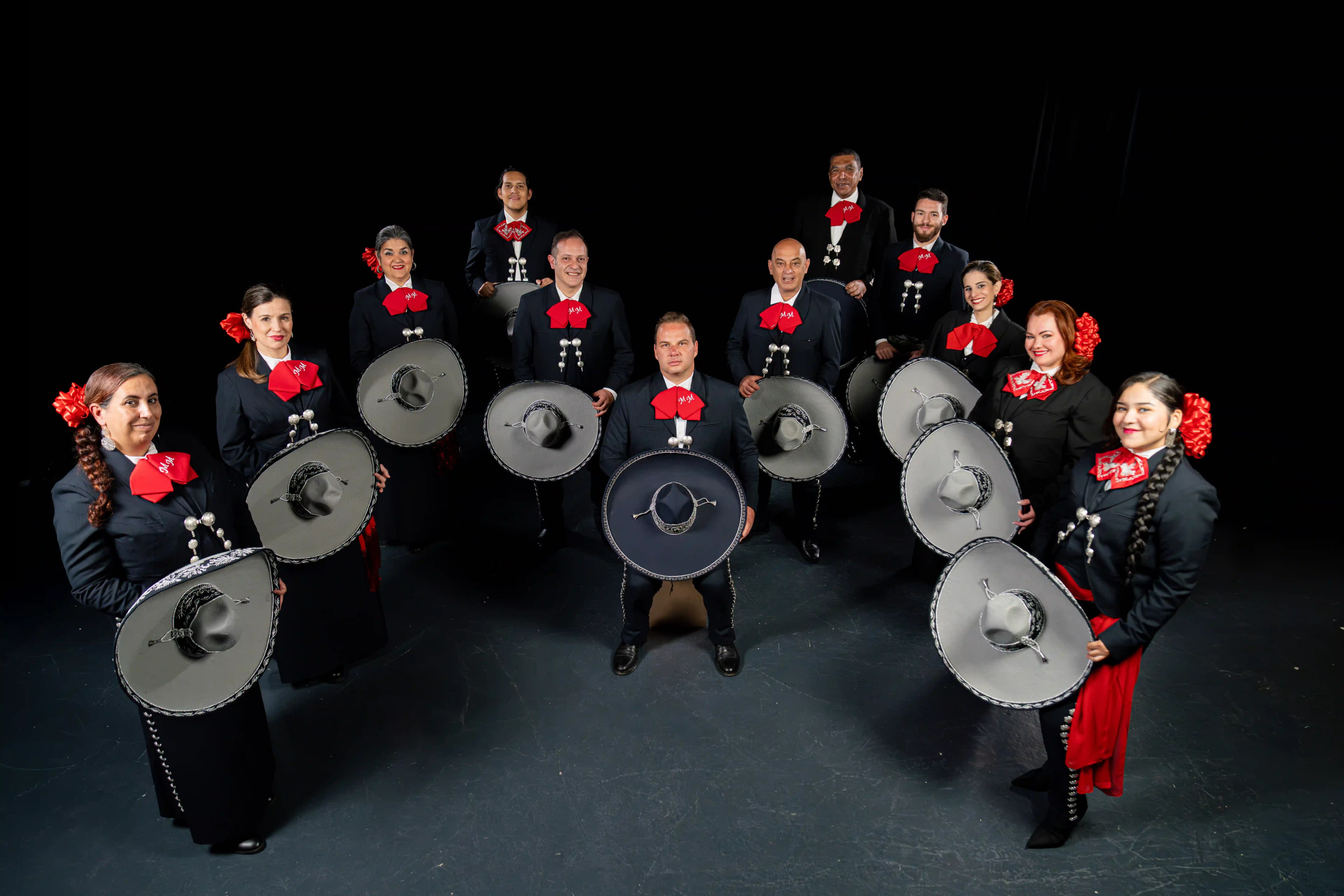 Grupo Mariachi México Madeira em atuação na ilha da Madeira